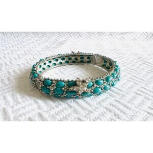 Vintage Turquoise Cabochon Starfish Rhinestone Hinged Bangle Bracelet 2.25”